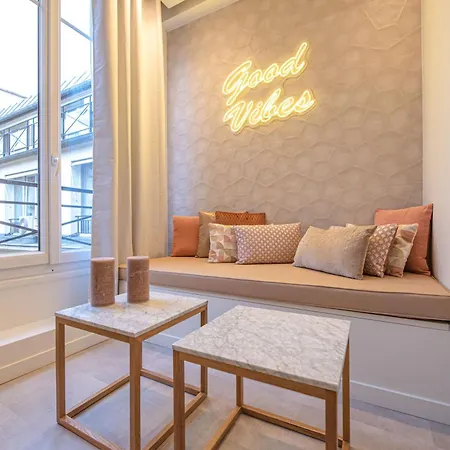 Amazing Flat - Champs Elysees * פריז